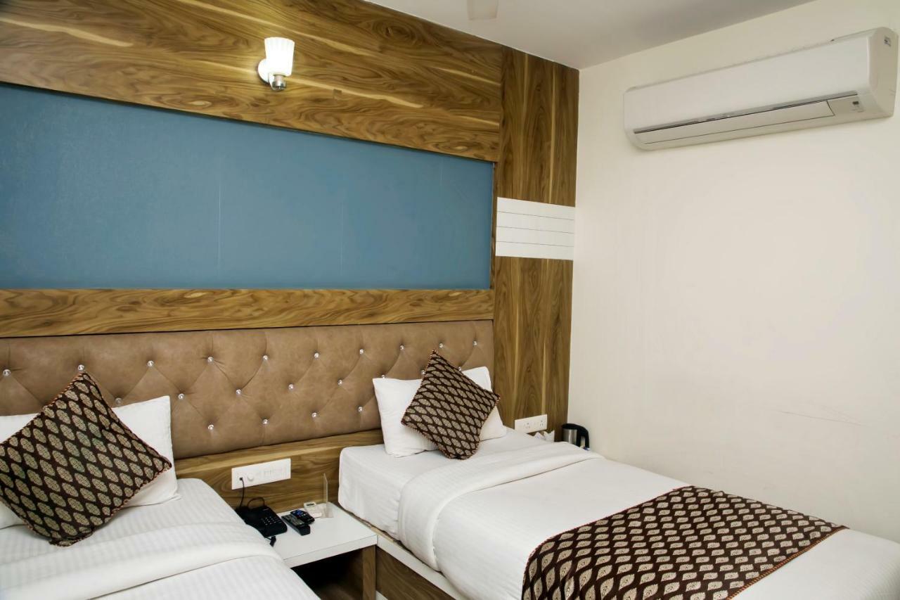 Ganges Grand Hotell Varanasi Eksteriør bilde