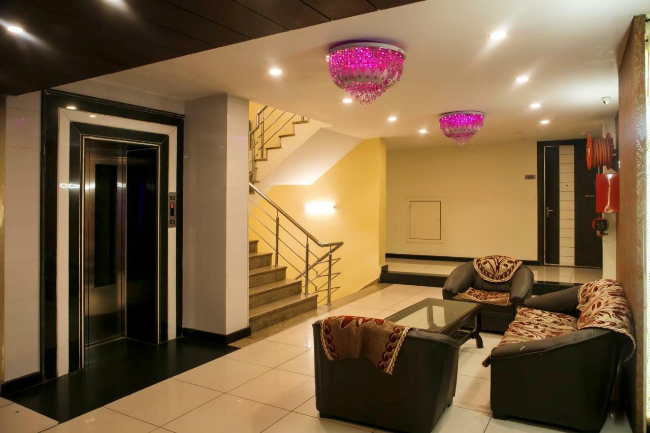 Ganges Grand Hotell Varanasi Eksteriør bilde