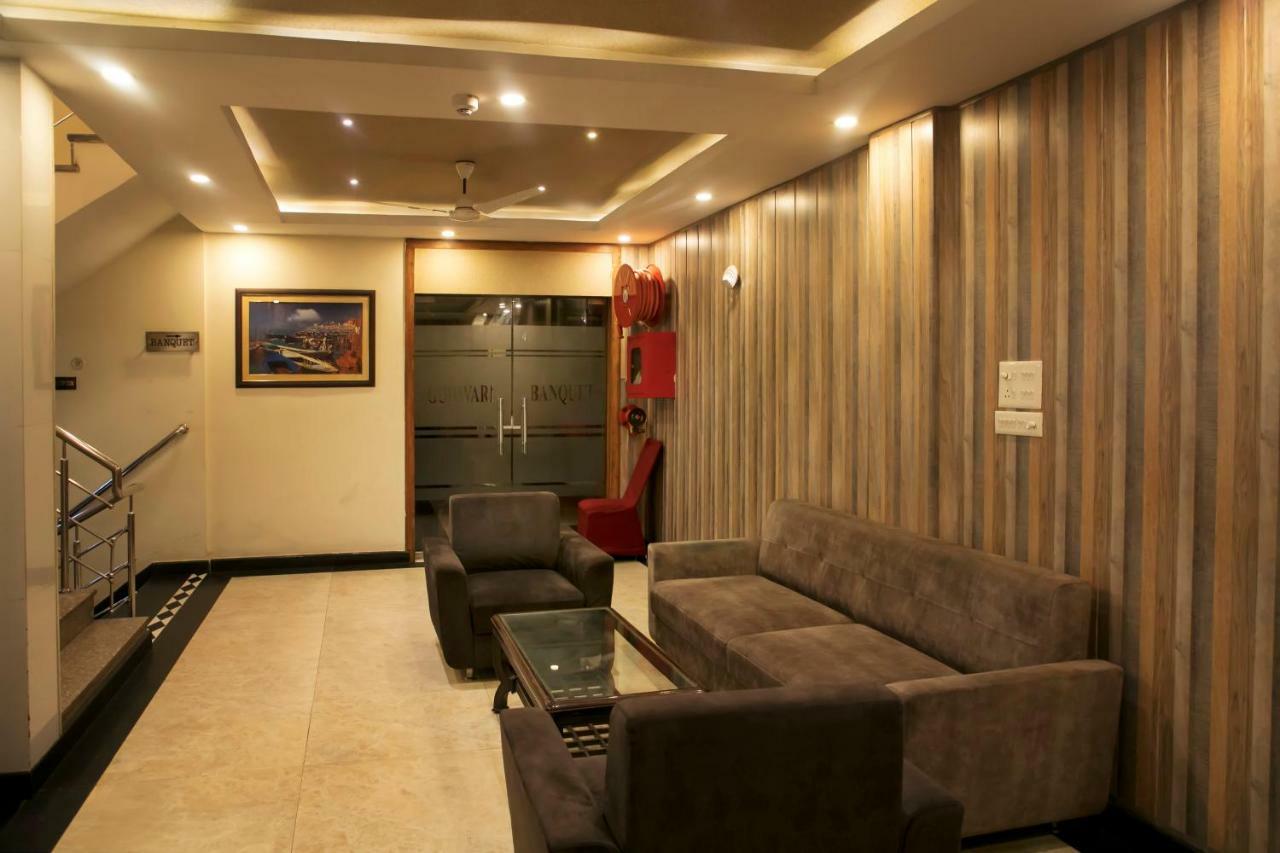 Ganges Grand Hotell Varanasi Eksteriør bilde