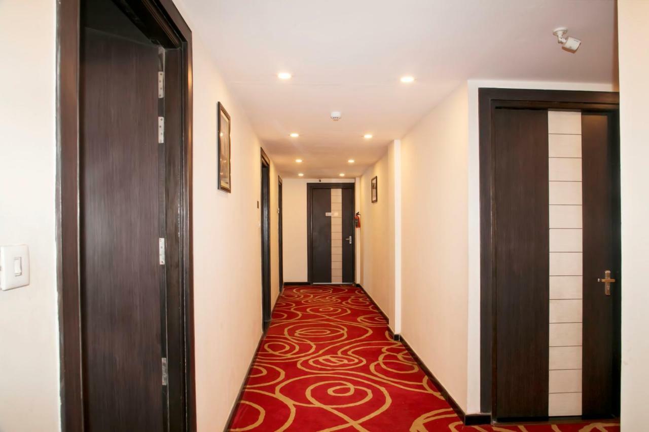 Ganges Grand Hotell Varanasi Eksteriør bilde