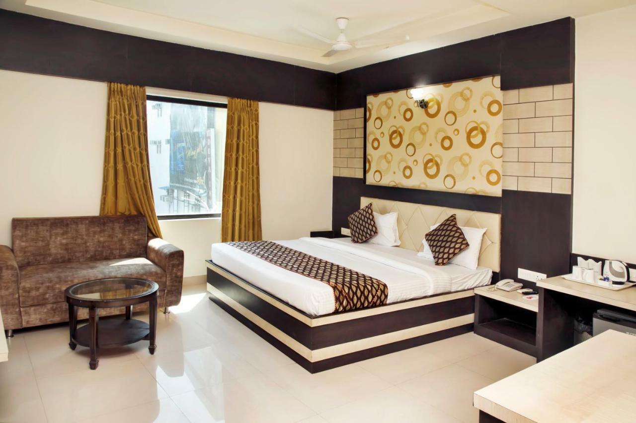 Ganges Grand Hotell Varanasi Eksteriør bilde