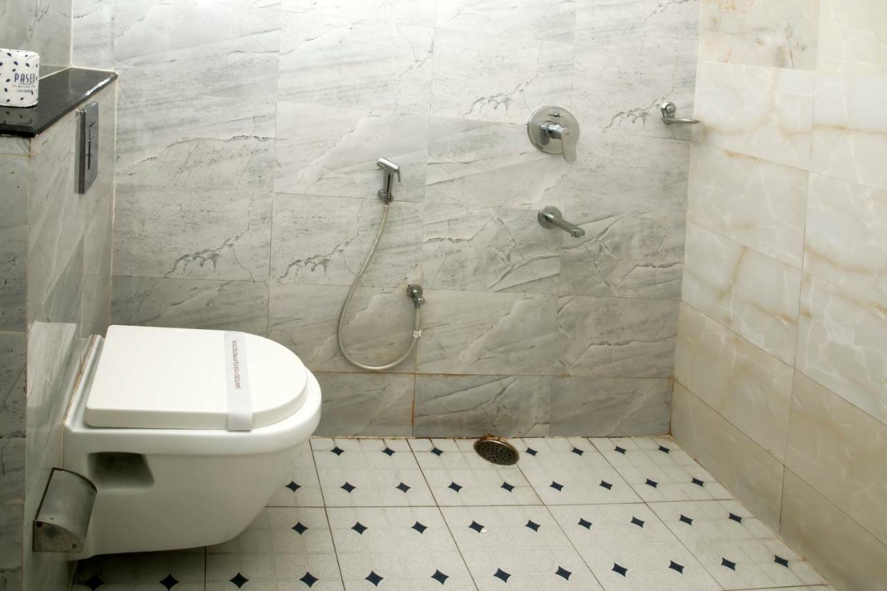 Ganges Grand Hotell Varanasi Eksteriør bilde